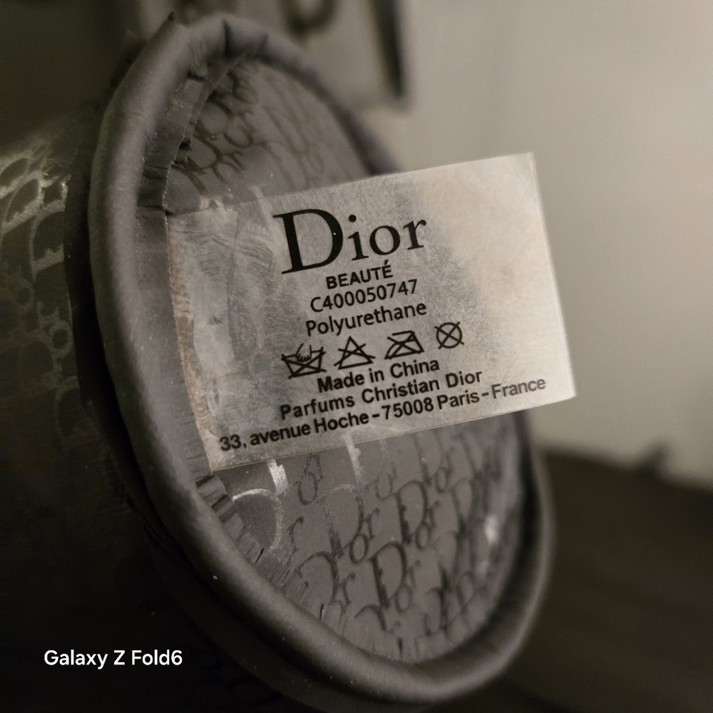DIOR BEAUTY DRAWSTRING MAKEUP BAG - Picture 3 of 5